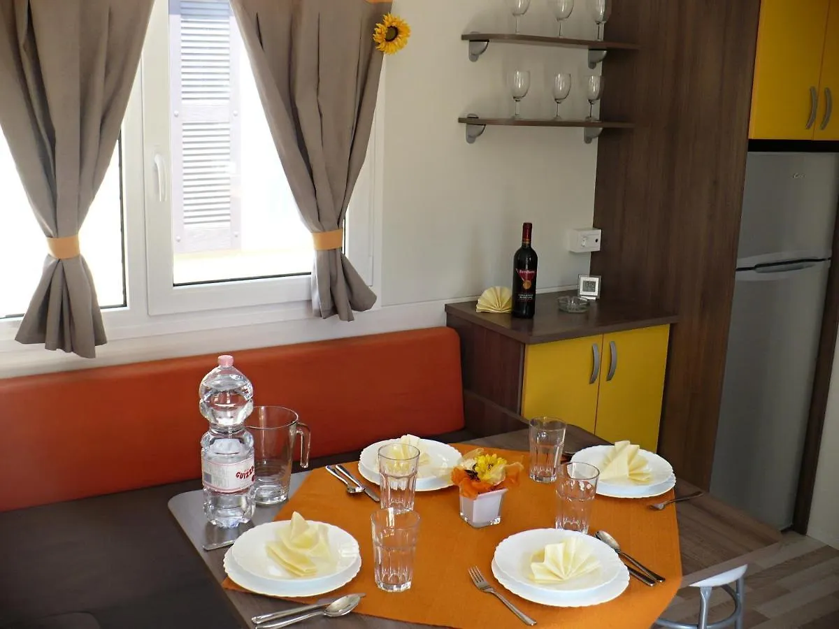 Victoria Mobilehome By Ville Degli Ulivi Marina di Campo Campsite